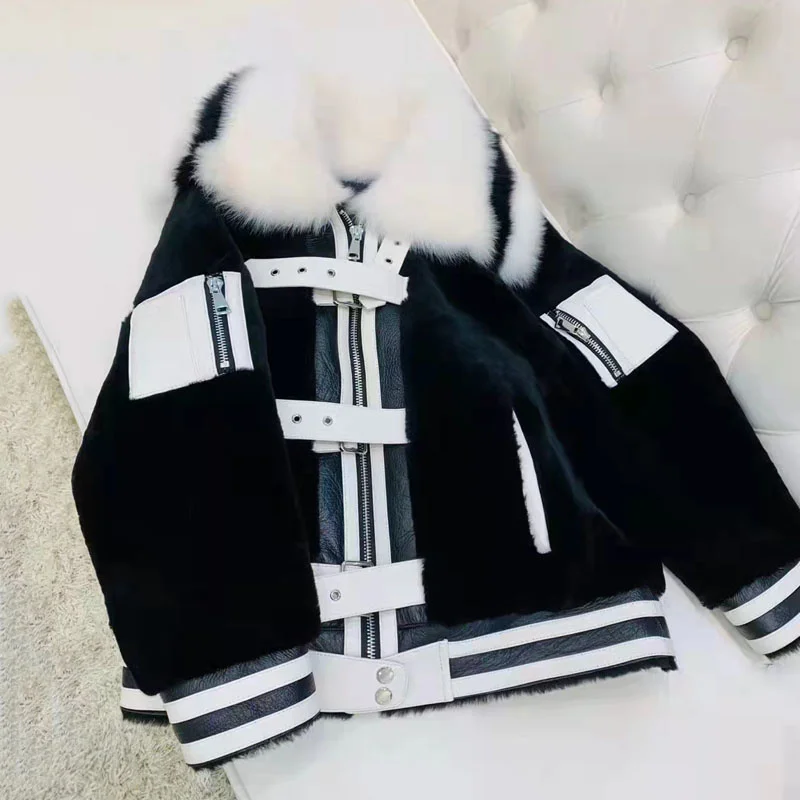 

Пальто женское короткое зимнее из натурального овечьего меха, с отложным воротником