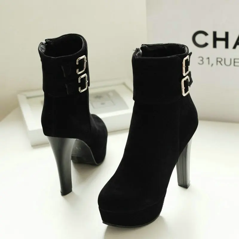 Женские ботильоны на платформе черные или синие короткие ботинки из флока