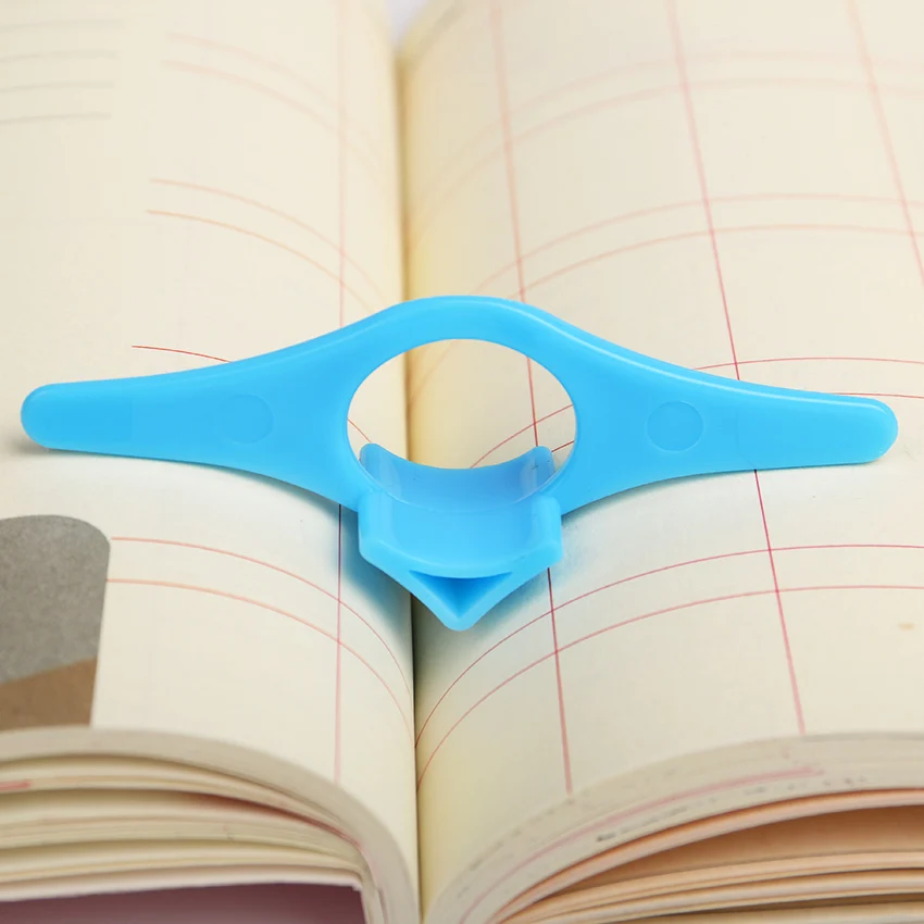 

1PC Thumb Convenient Multifunction Book Holder Bookmark Finger Ring Book Markers for Books Stationery Gift