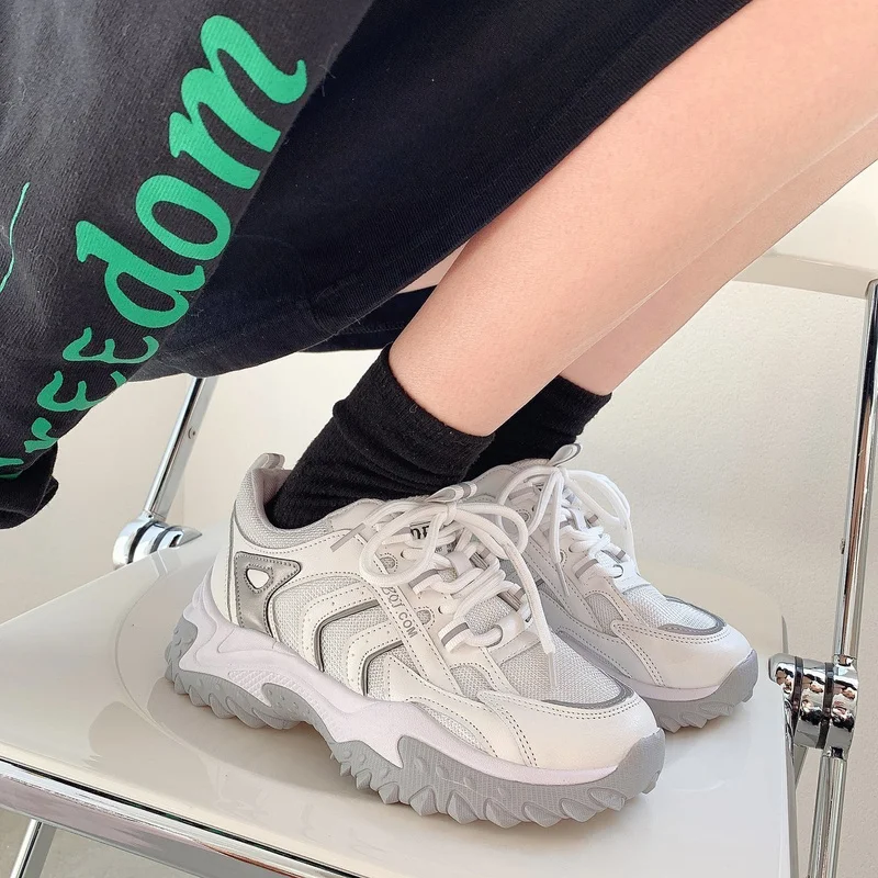 

2021 Women's Spring and Autumn New Mesh Korean Casual Sneakers with Thick Soles, Comfortable and Breathable Fashion. Sneakers