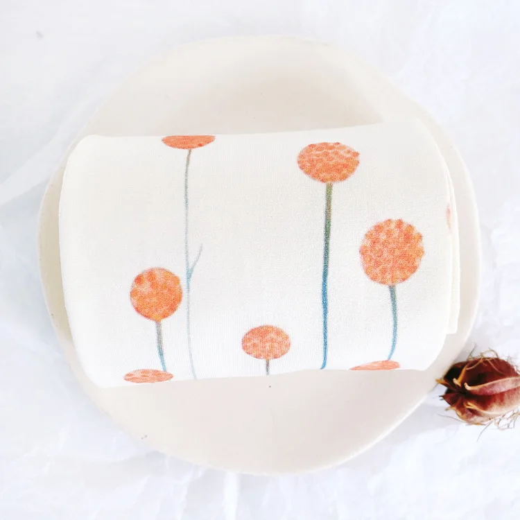 

Pantyhose Ladies Velvet 80d Flower Personalized Printed Socks Wholesale Romantic Warm Leg Socks Fashion 2021 Spring