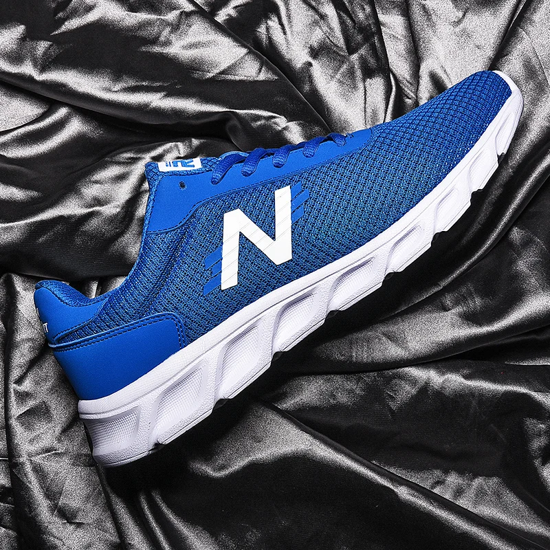 

2021 new four seasons running shoes men's shoes comfortable and breathable couple's shoes parent child shoes fashion trend