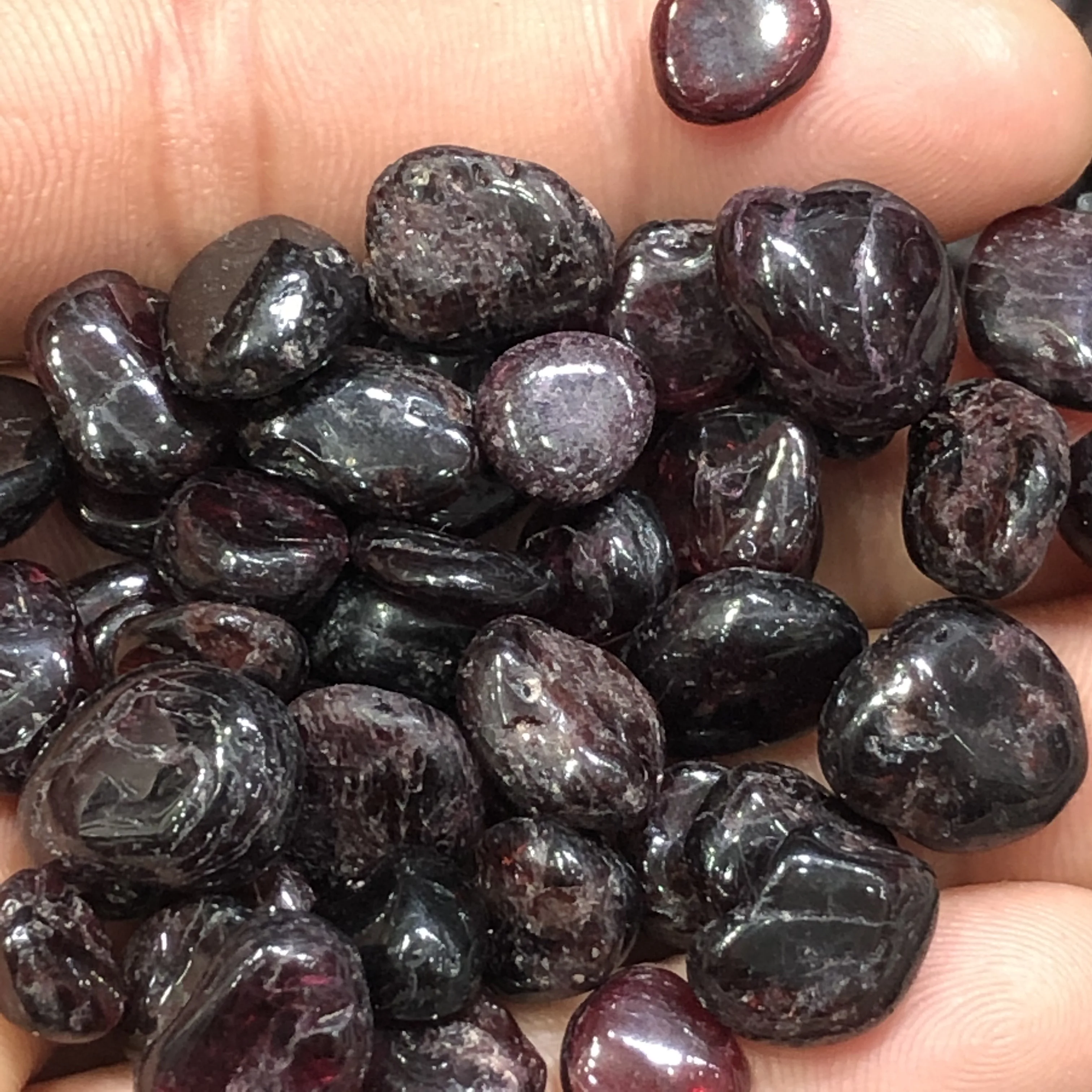 

Natural garnet stone lucky love crystal jewelry