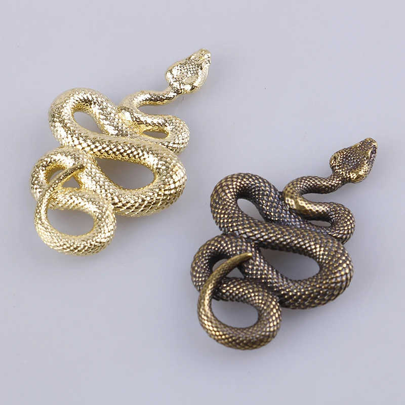 1 шт. латунь металл под змеиную кожу Форма брелок для ключей ручной работы модные