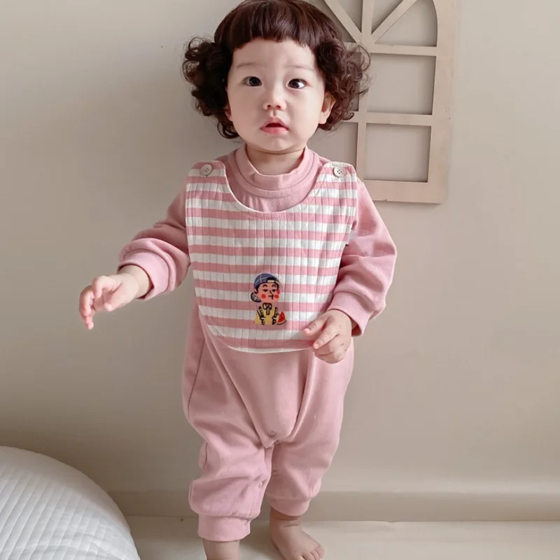 

Spring and Autumn Baby Loose Casual One-piece Baby Embroidered Villain Bib + Long Sleeve Sweater Infant Pink Romper