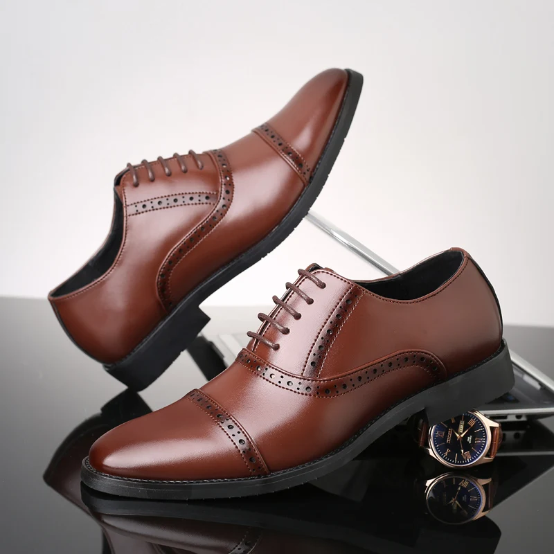 

FIXSYS British Style Men Business Formal Shoes Leather Pointed-toe Oxfords Fashion Wedding Brogue Shoes Italian Man Office Shoes