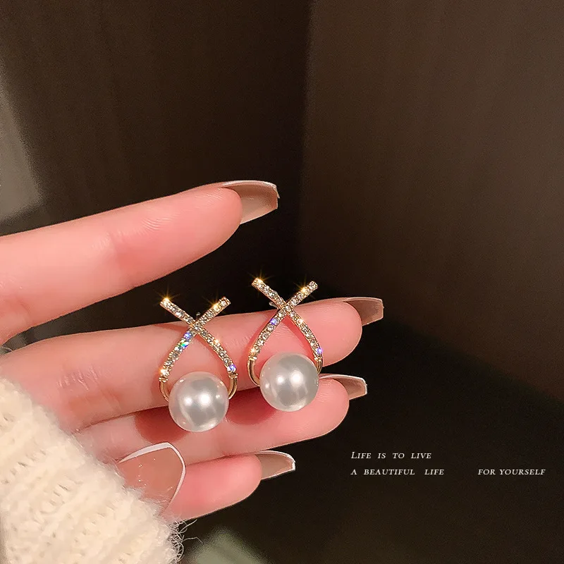 

Серьги из серебра 925 пробы с искусственным жемчугом