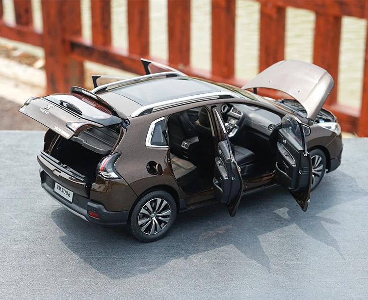 1/18 peugeot 3008 Коричневый Белый внедорожник литой металлический автомобиль модель игрушки для детей рождественские подарки коллекция игрушек