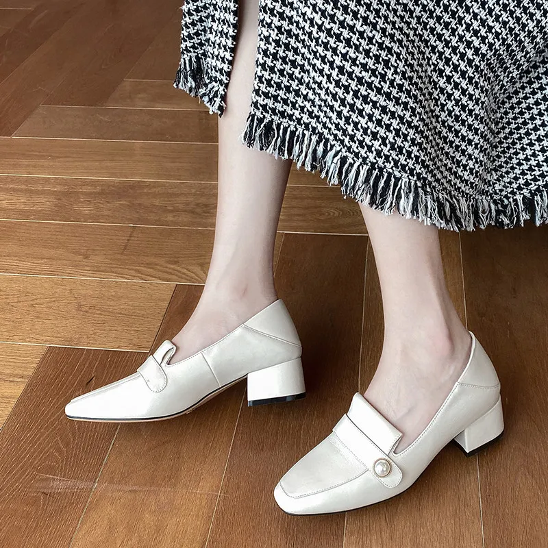 

FEDONAS Top Quality RoundToe Women Sweet Pearl Decoration Wedding Pumps Genuine Leather Summer Spring Square Heeled Shoes Woman