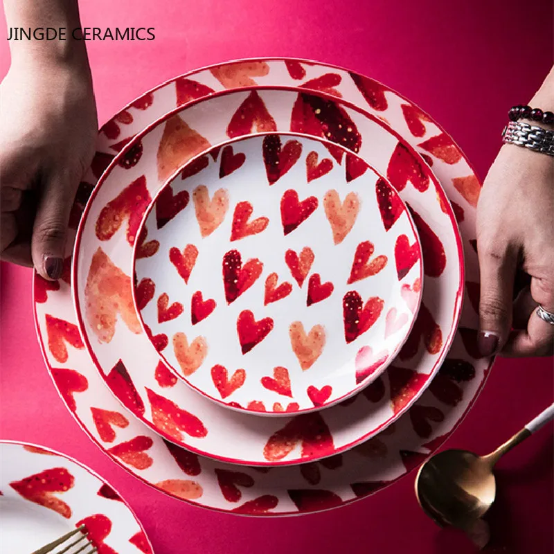 Креативная керамическая тарелка красного цвета из костяного фарфора Западный