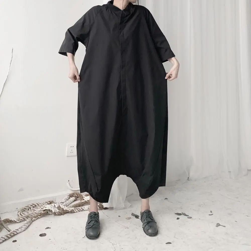 Yamamoto темный авангард нишевой дизайнер Yoji прогулка по подиуму в летающей мыши