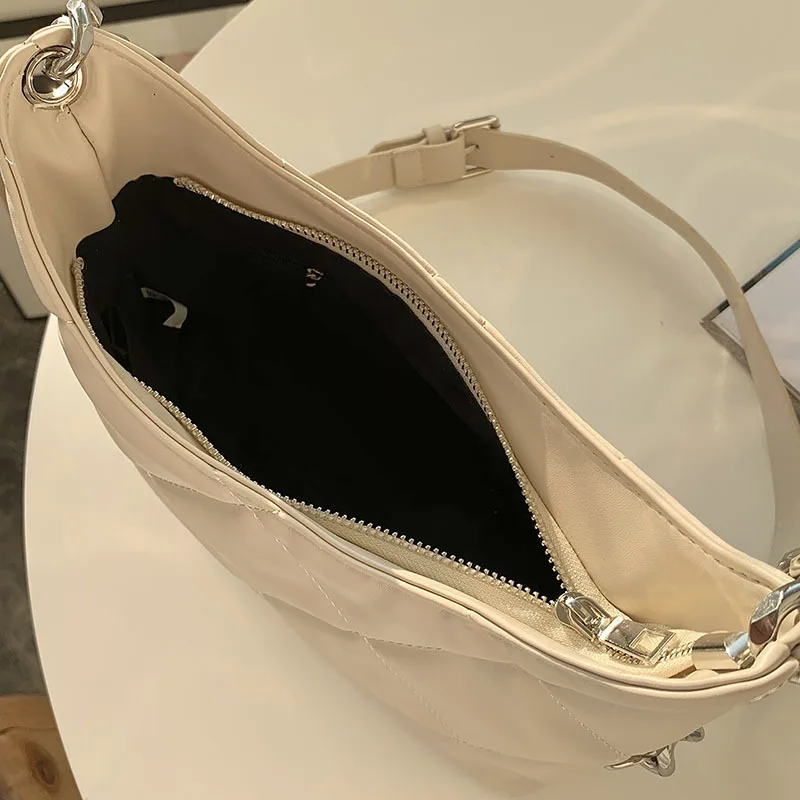 

Fashion Women Chain Shoulder Bag PU Leather Diamond Lattice Crossbody Messenger Bags Female Ins Hot Shoulder Handbag Purse Bags