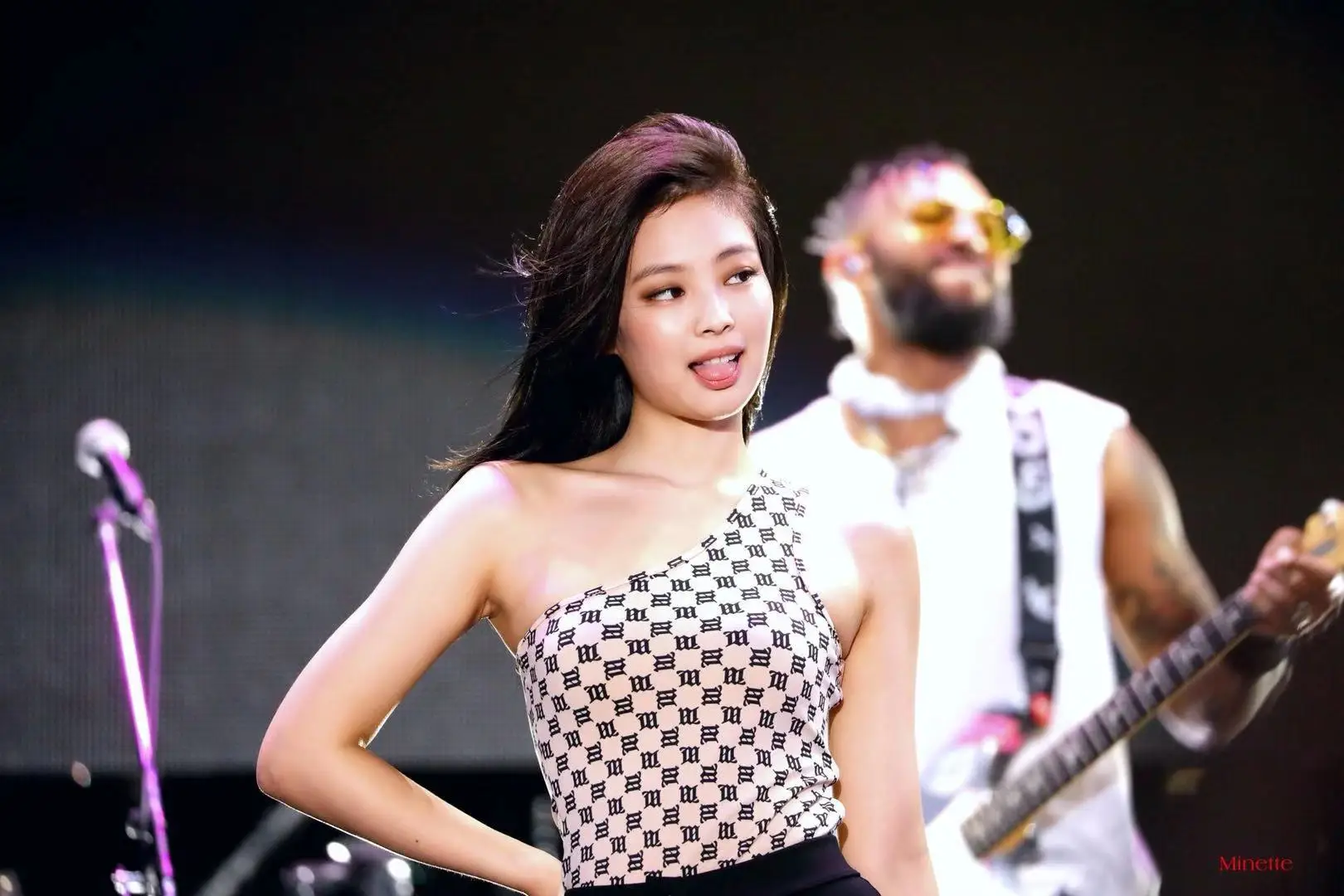 Kpop Blackpink Дженни летний Готический стиль с лямкой на одно плечо по диагонали футболка Женские сексуальные колготки футболки топы танцевальное шоу Женская Ретро-футболка