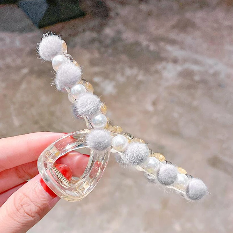

2021 New Fashion Pearls Acrylic Hair Claw Clips Makeup Hair Styling Barrettes For Women Hair Accessories Sweet Elegant