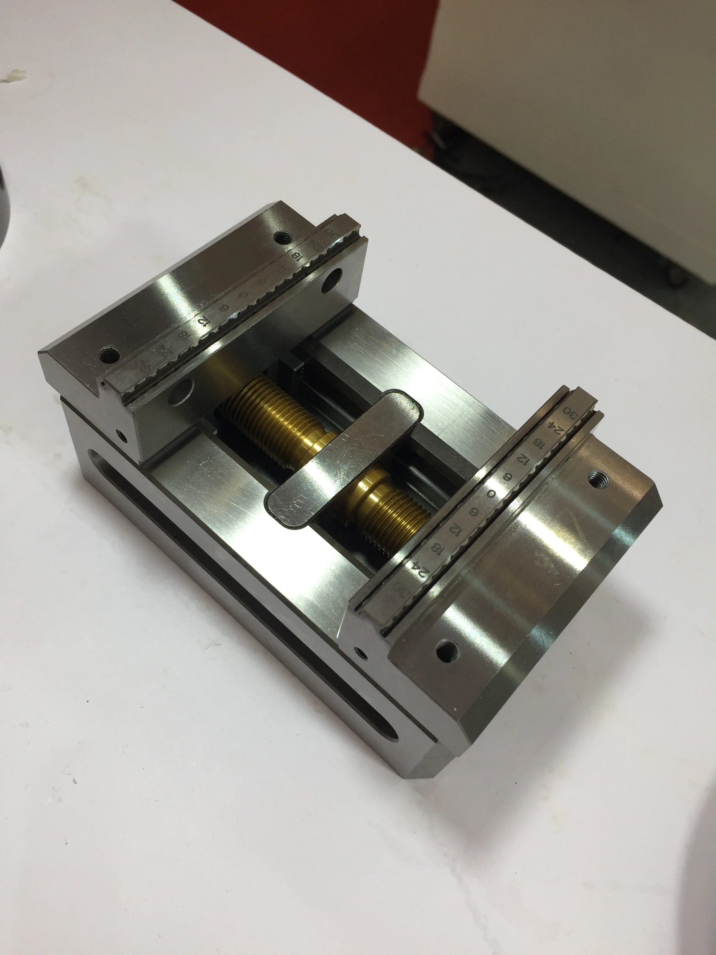 

5 axis cnc power clamp vise