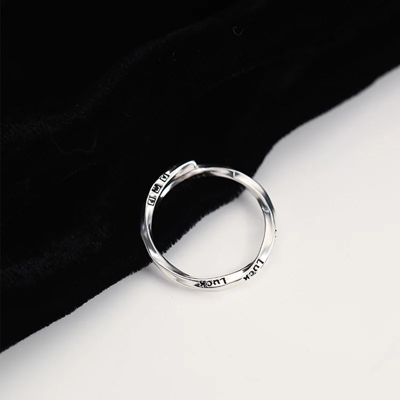 

VENTFILLE Sterling Silver Fashion Luck Lettering Ring Ladies Mobius Letter Rotating Ring Simple Jewelry Gift Wholesale