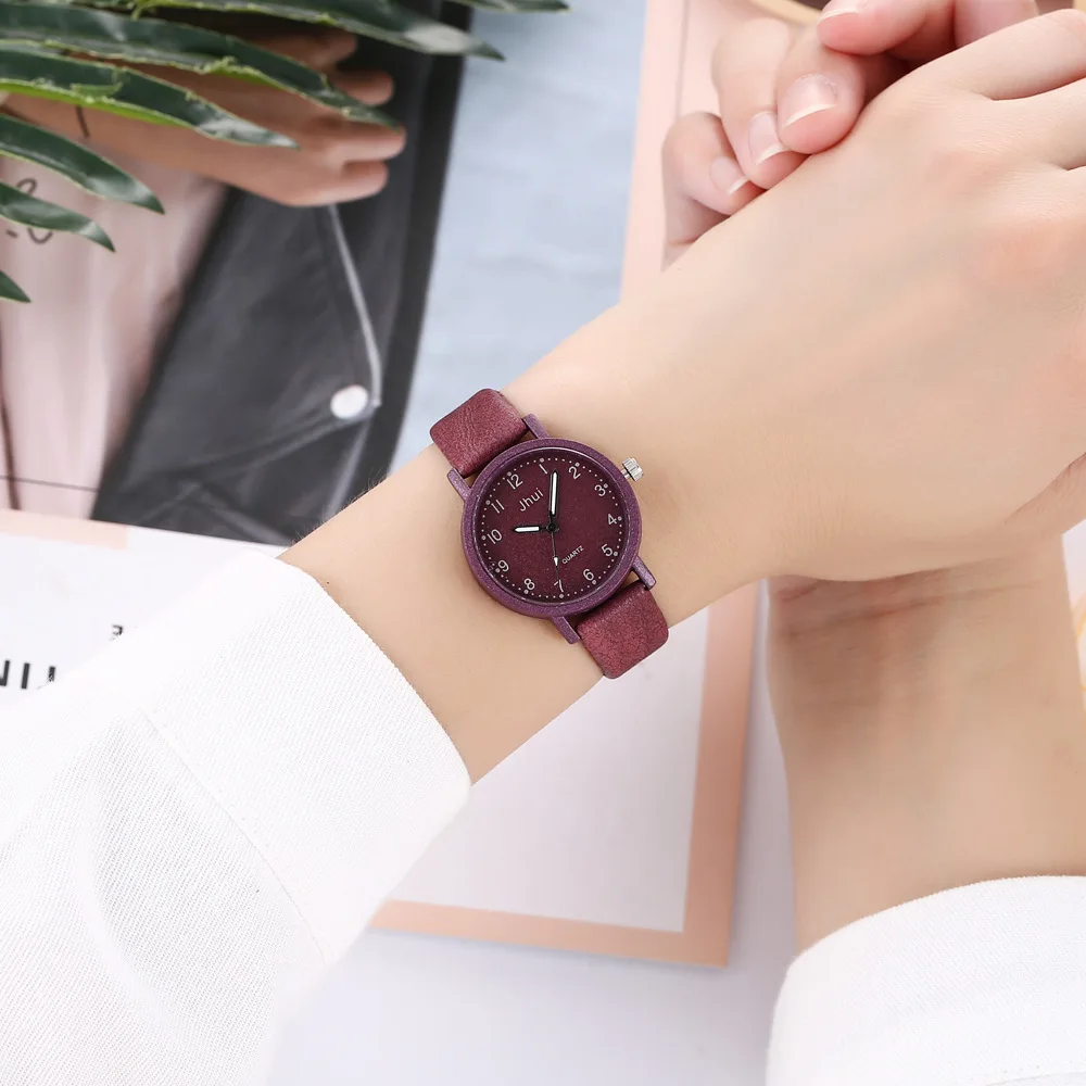 

Leisure Leather Wristwatch Women's bracelet Watch Fashion quartz watches Casual female clock girl gift Reloj Mujer