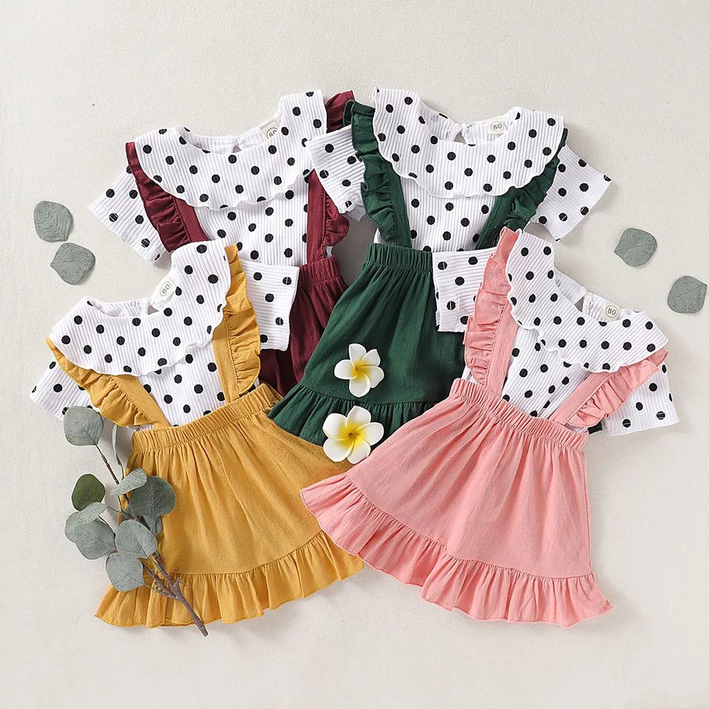 Комплект детской одежды в горошек футболка с коротким рукавом и рюшами на шее