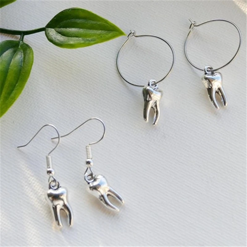 

2 Pairs of Minimal Antique Silver Color Tooth Earrings, Dangle Hoop Earrings, 2cm Hoop