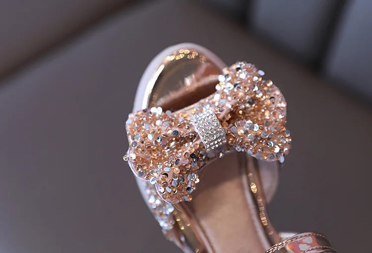 

Girls Princess Shoes Sandals Rhinestone Soft-soled Shoes Girls Crystal Shoes Bow-knot Baby Summer Children's Performance Shoes