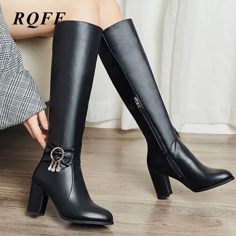 2019 г. Большие размеры 41 42 43 Новые осенне зимние сапоги до колена женская модная