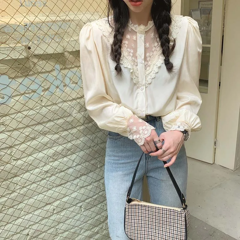 

2020 New vintage Large Size Lace Elegance Stand Office Lady Top Chic flower Sweet Gentle Korean autumn All Match Shirts feminina