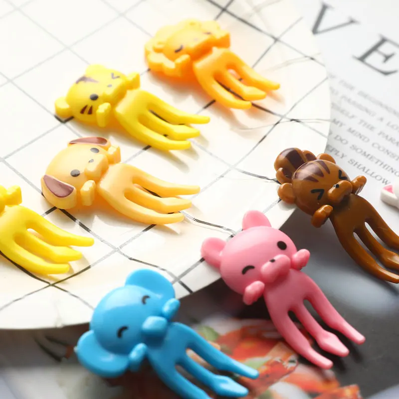 

6-20pcs Animal Fruit Fork Mini Cartoon Children Snack Cake Dessert Food Fruit Pick Toothpick Bento Lunches Party Decoration