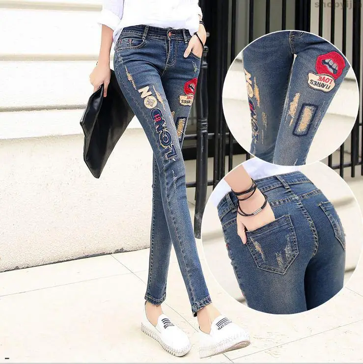 Новинка узкие брюки джинсы с буквенным принтом в виде губ рваные эластичные
