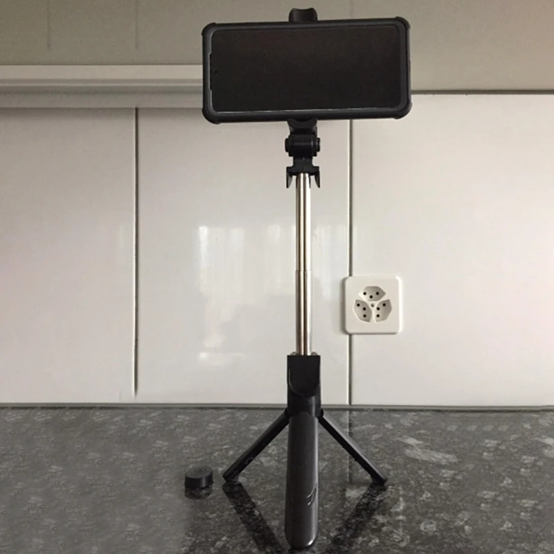 

Selfie Stick Phone Tripod Extendable Monopod with Bluetooth Remote for Smartphone Selfie Stick