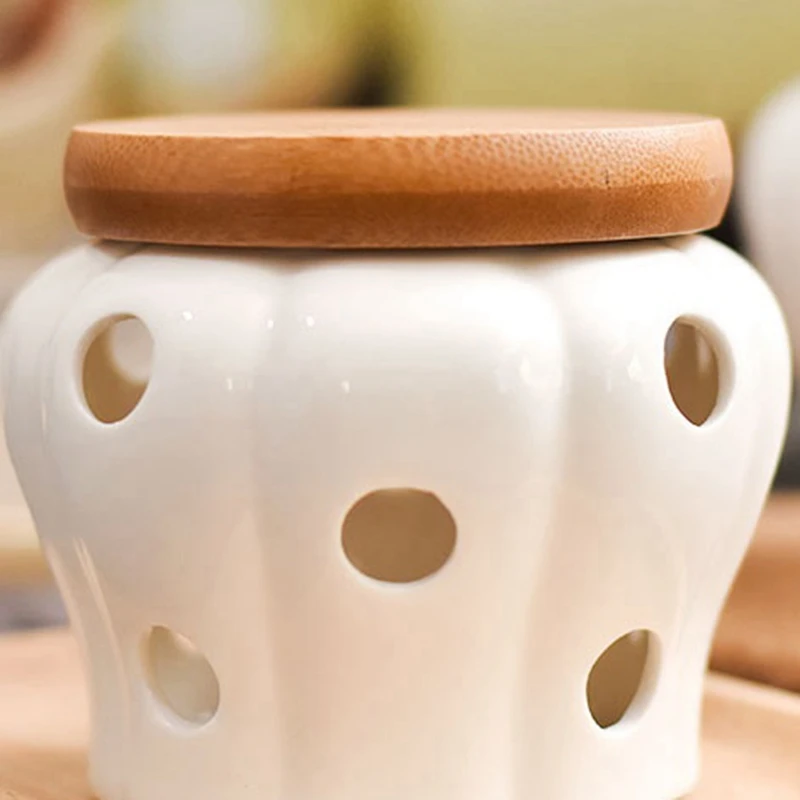 

Creative Ceramic Storage Cans Garlic Ginger Storage Tank Jar Bamboo Cover Kitchen Organizer Tools Home Decoration Accessories