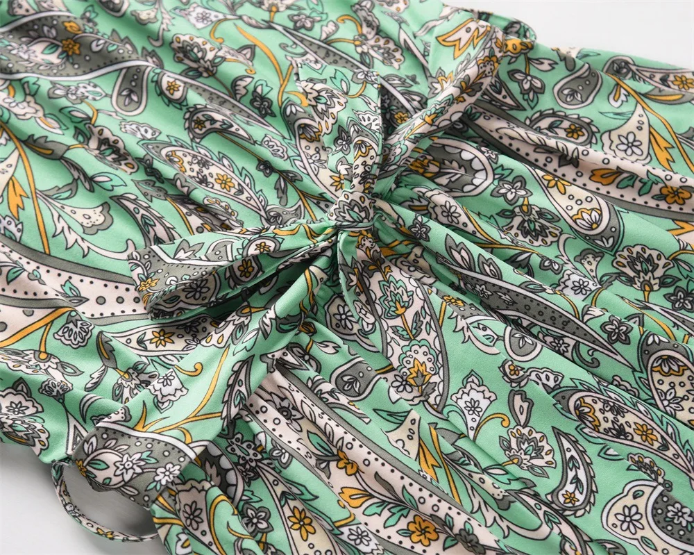 Женское платье в стиле бохо весна-лето 2020 круглый вырез высокая талия длина по