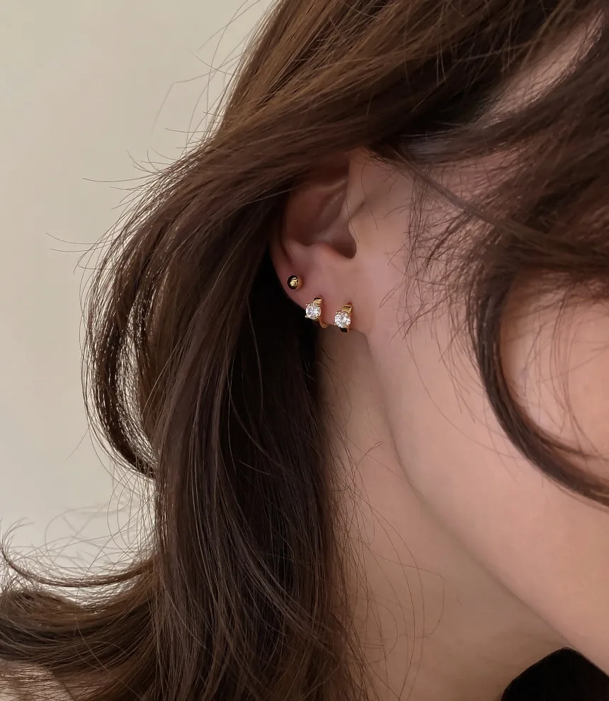 

French Design Small Hoop Shape Light Zircon Beads Earrings For Women Fashion Jewelry Ladies Charms Gold Ear Jewellery