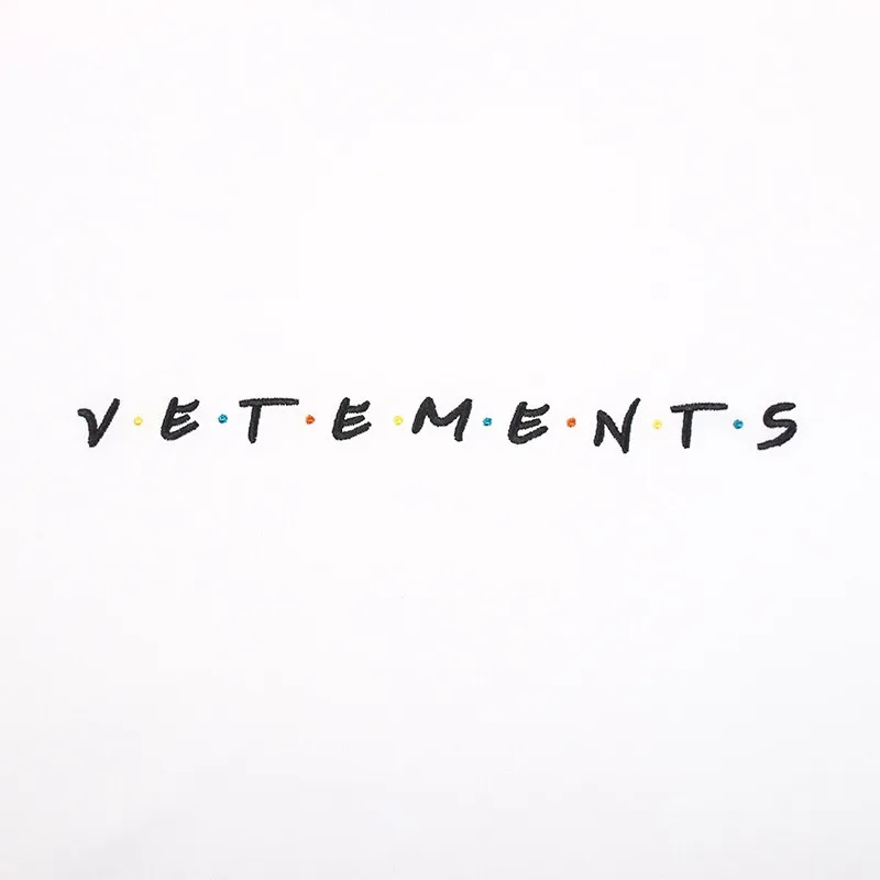 

Oversized VETEMENTS T-Shirt Men Women 1:1 High Quality Multicolor Embroidered Mark VETEMENTS Tee VTM Tops