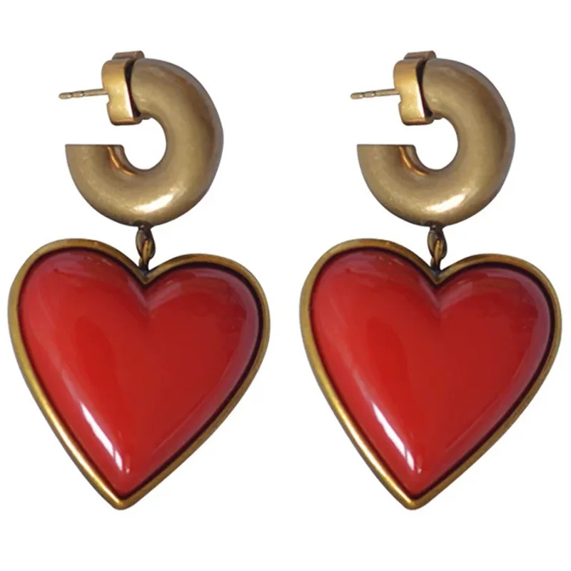 

2020 New Fashion European and American Vintage Love Earrings Red Drip Glaze Heart Lady Temperament Fashion People Ornament
