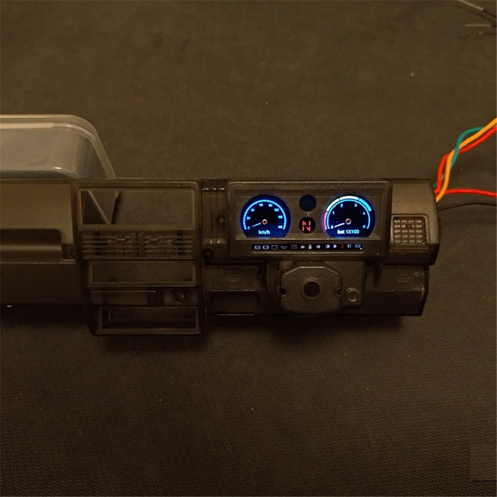 

LED Digital Display Electronic Dashboard Drive Cab Interior Kit for 1/6 CAPO SIXER1 Samurai Jimny RC Car Modification Part