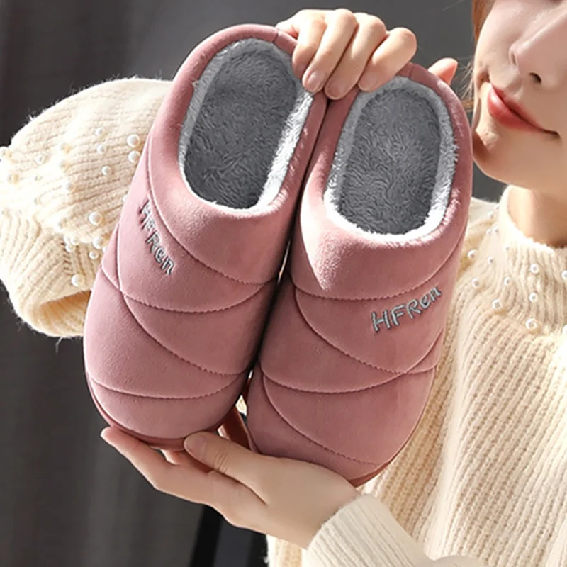 Женские домашние тапочки большие размеры 43-47 замшевые Нескользящие зимние