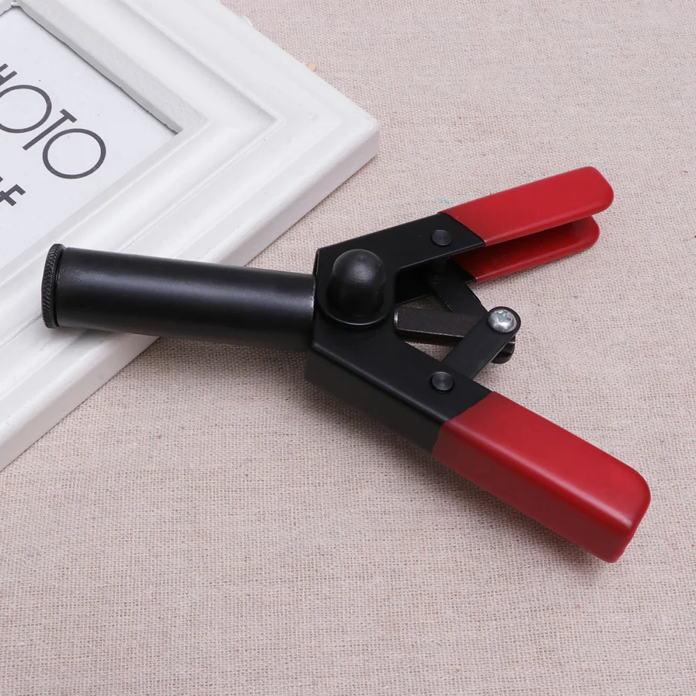 

1 Set 1pc Core-pulling Riveter Machine Puller Hand Tool and 40pcs Ergonomic Design Poly Rivet (Black)