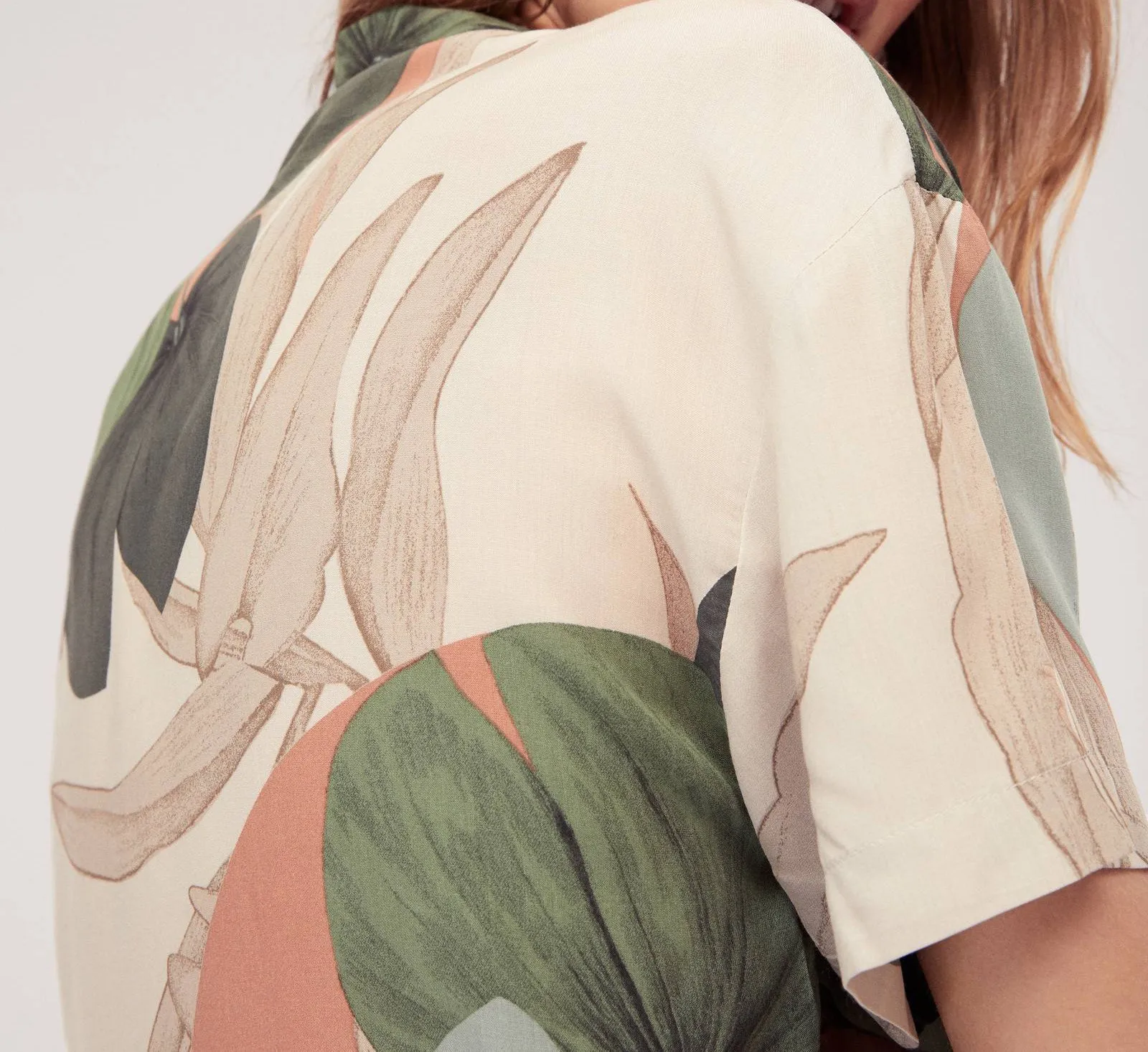 Женский Осенний пижамный комплект с отложным воротником и принтом короткий