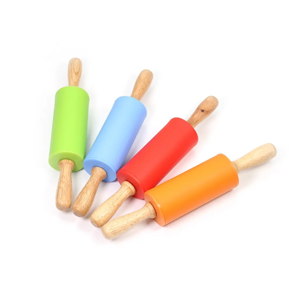 Силиконовая скалка для детей с антипригарной поверхностью и удобными