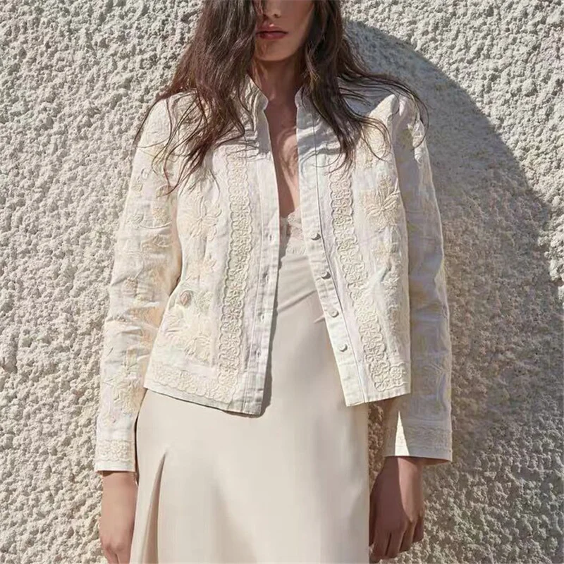 

Embroidery Elegant Fashion Blouse For Lady V-neck Vintage Chic Shirt Female Summer 2021 Straight Single Breasted Women's Shirt