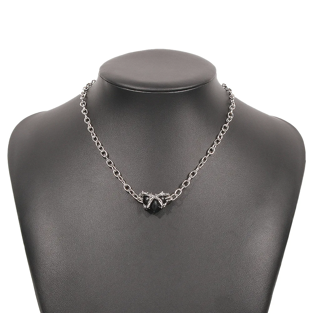 Новые модные панк готические шипы ожерелья с любовным сердцем для женщин