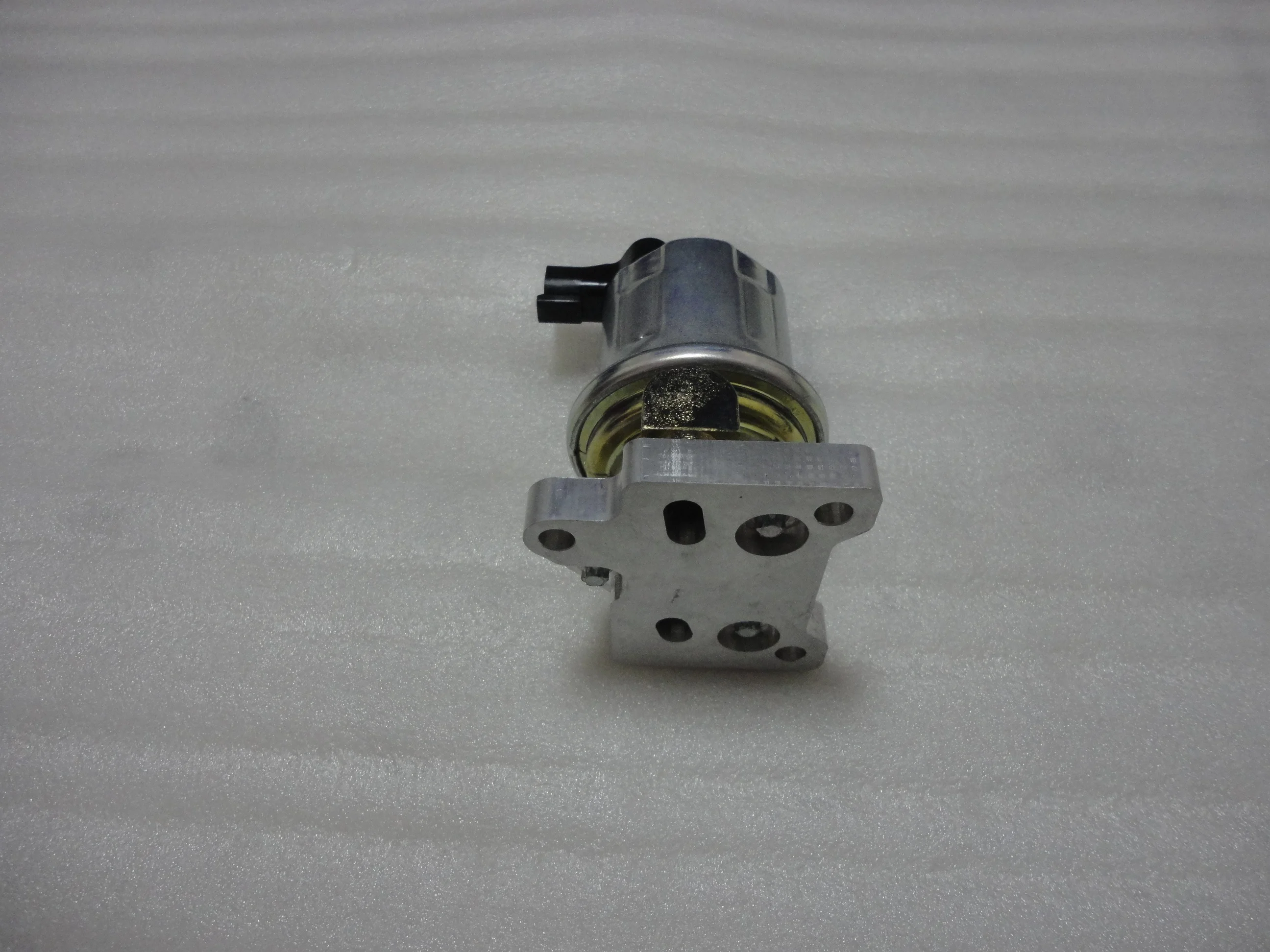 

4935095 Diesel Engine Parts QSX15 fuel pump High Pressure Electronic 4935095