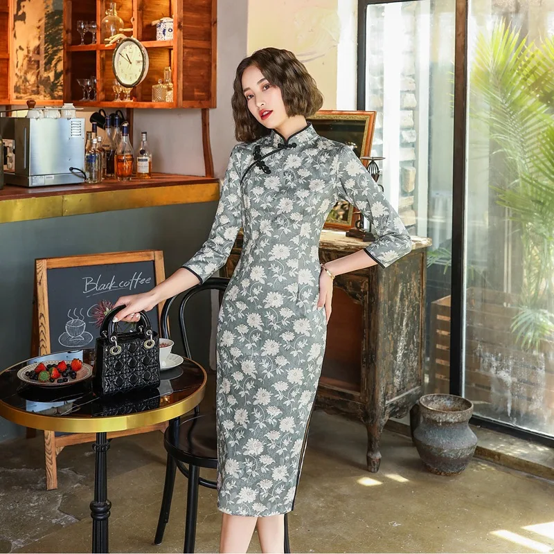 Пикантное серое короткое платье Ципао с цветочным принтом в стиле оверсайз 3XL