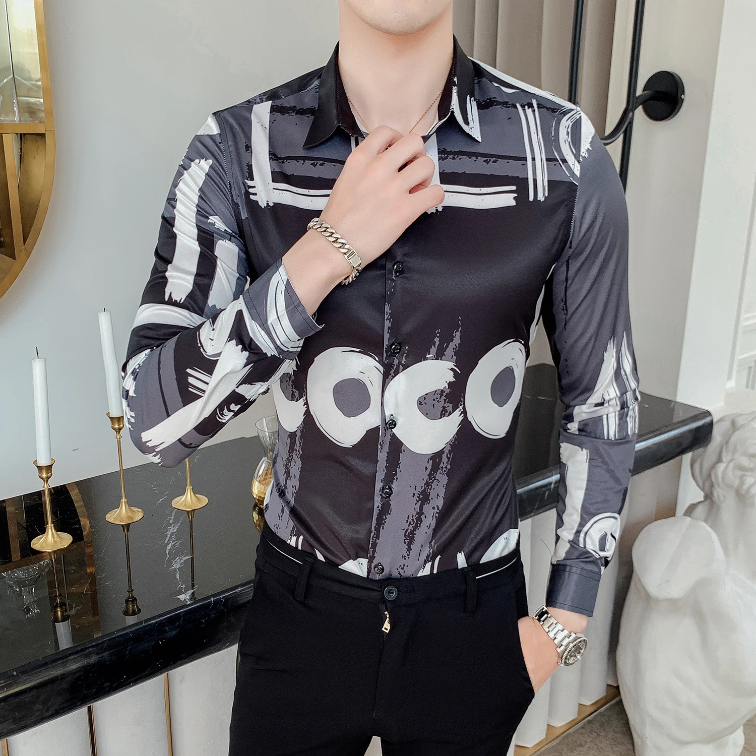 Мужская рубашка с длинным рукавом в британском стиле черно-белая принтом букв