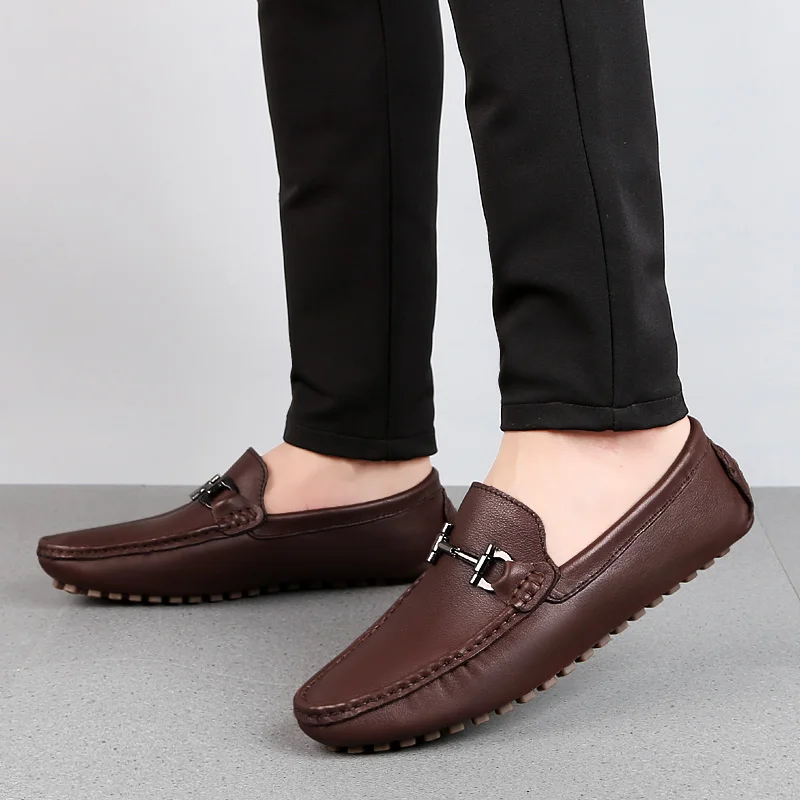 

2021 Mens Shoes Spring Autumn Brand Fashion Designer Shoes Genuine Leather Driving Slip On Flat Shoes Formal Loafers shoes White