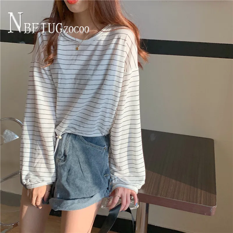 Женская футболка в полоску белая розовая черная летняя 2020 | одежда