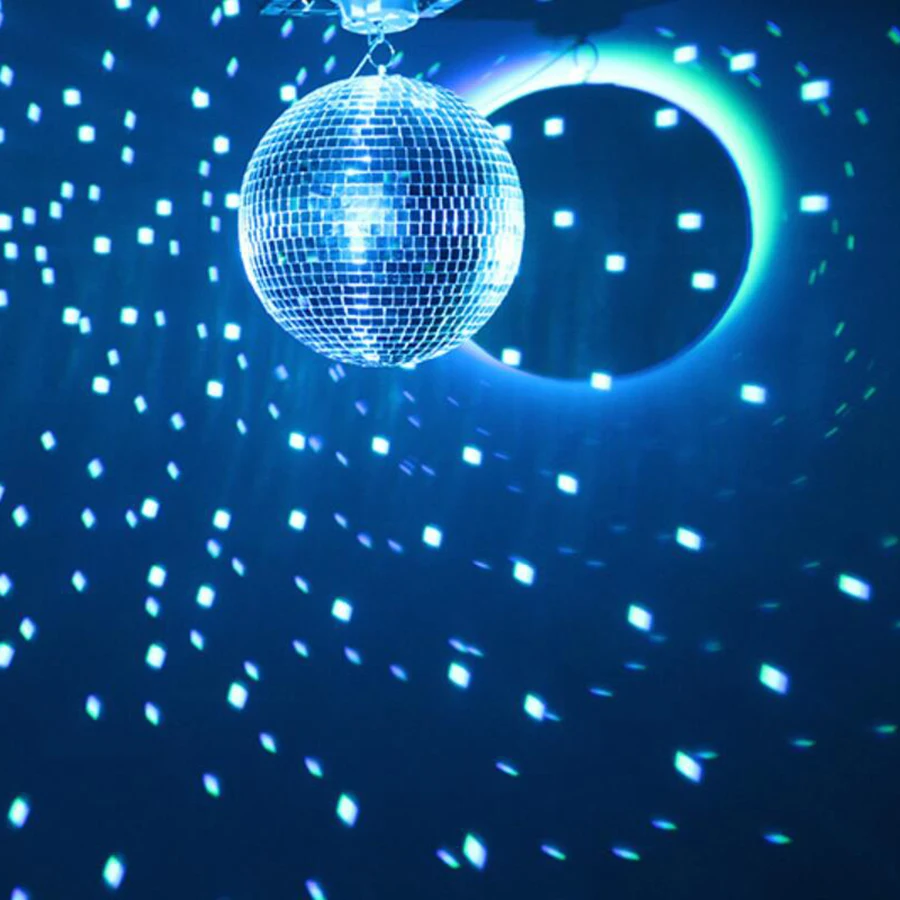 Светодиодный RGB-светильник Thrisdar с пультом дистанционного управления