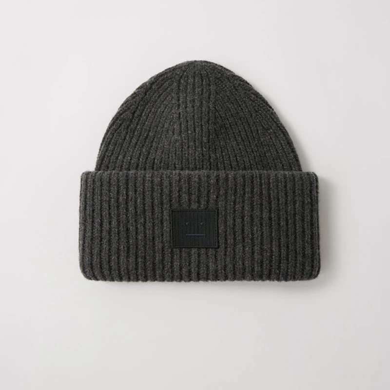 Облегающая шапка AC Studios с улыбающимся лицом черепом Вязаная кашемировая для пар