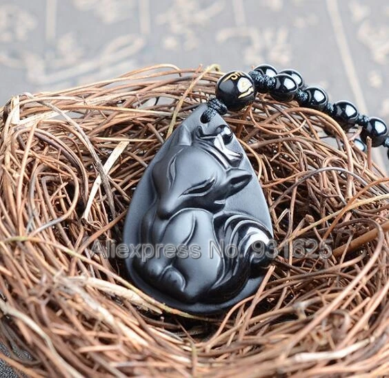 Красивый натуральный черный ледяной прозрачный обсидиан резной кулон на удачу с