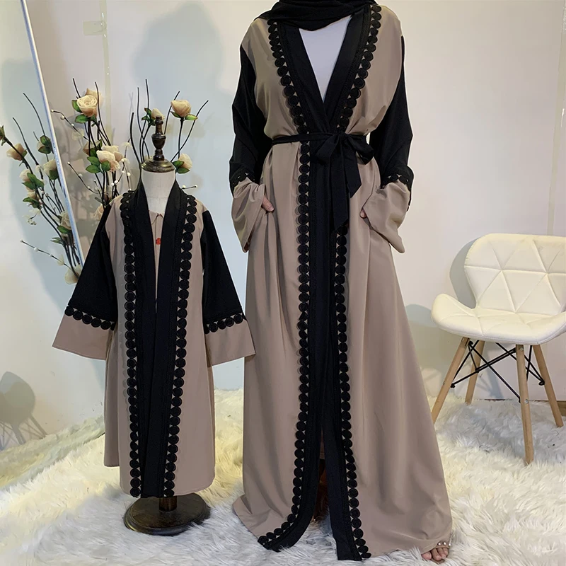 Новинка модная абайя в мусульманском стиле с кружевной аппликацией и длинным